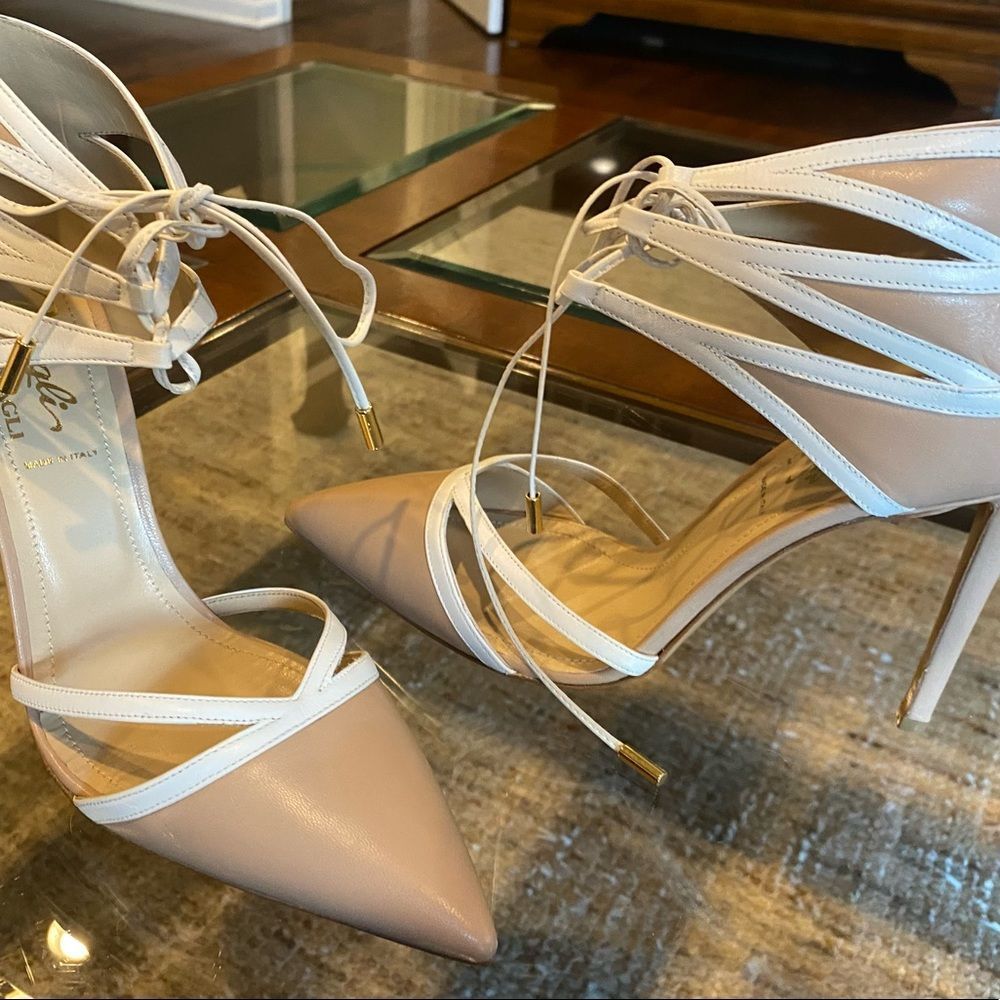 Bruno Magli Italian Leather Designer Tan/nude & white Heels lace up strap 38 NWT